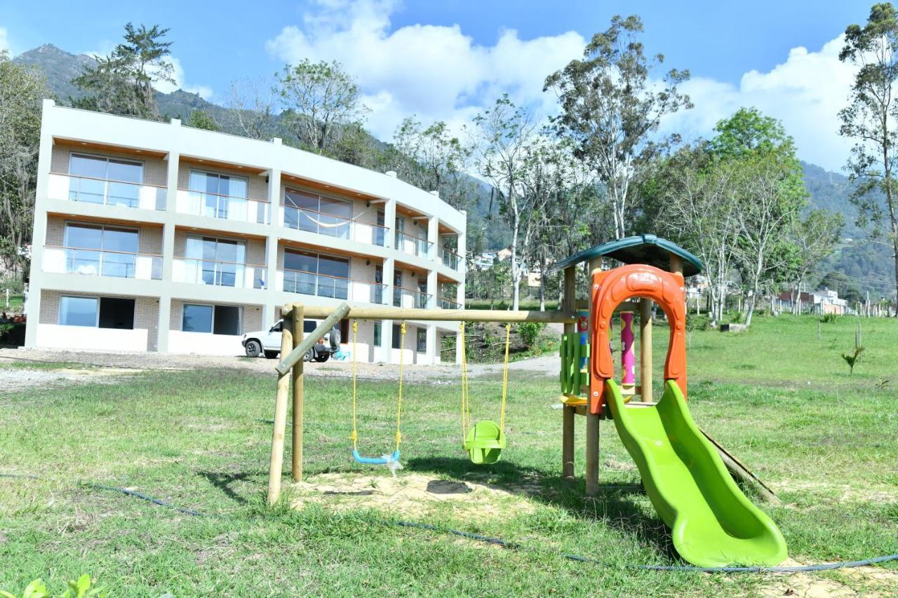 Cucuate Hospedaje チョアチ エクステリア 写真